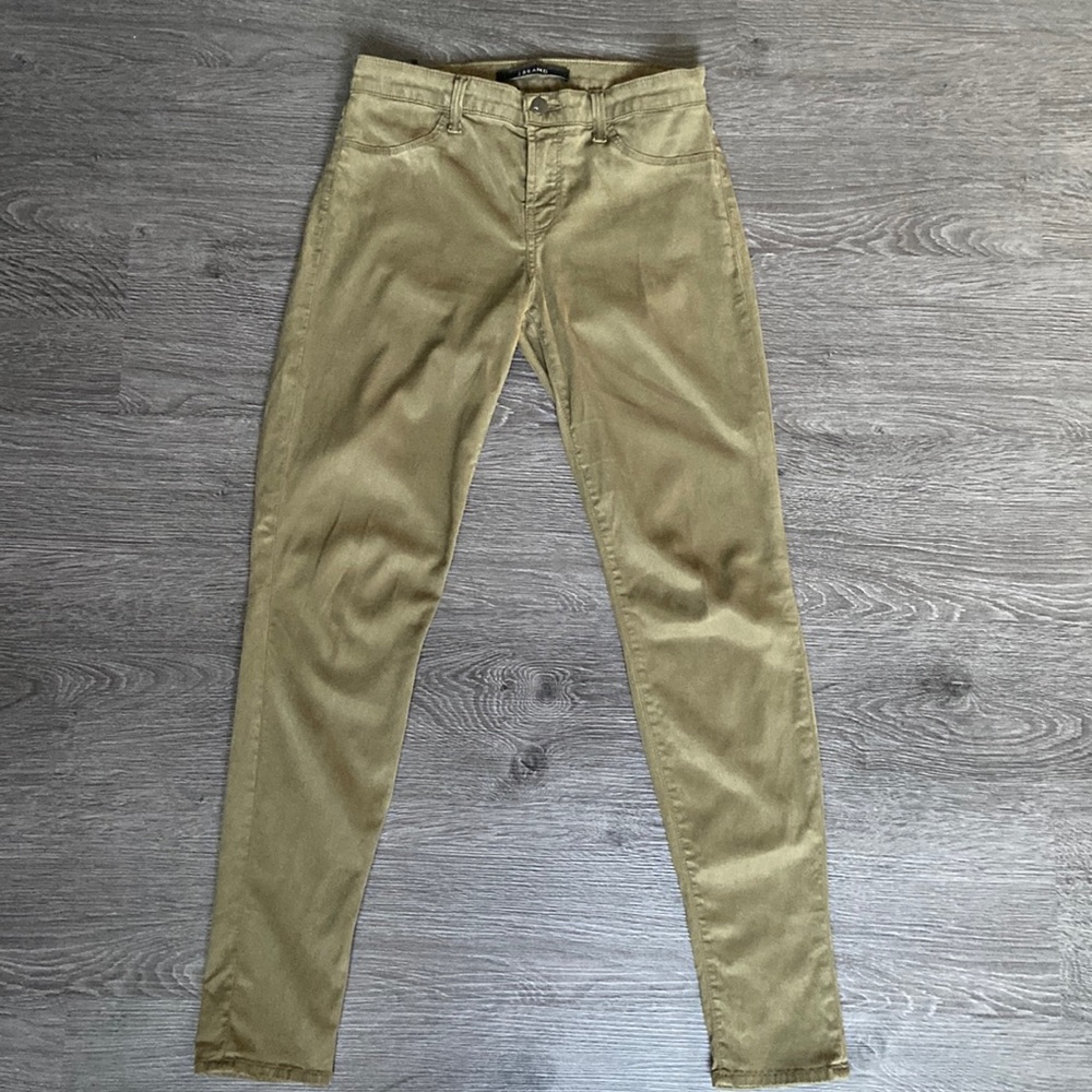 J Brand Super Skinny Pant in Olive Green
